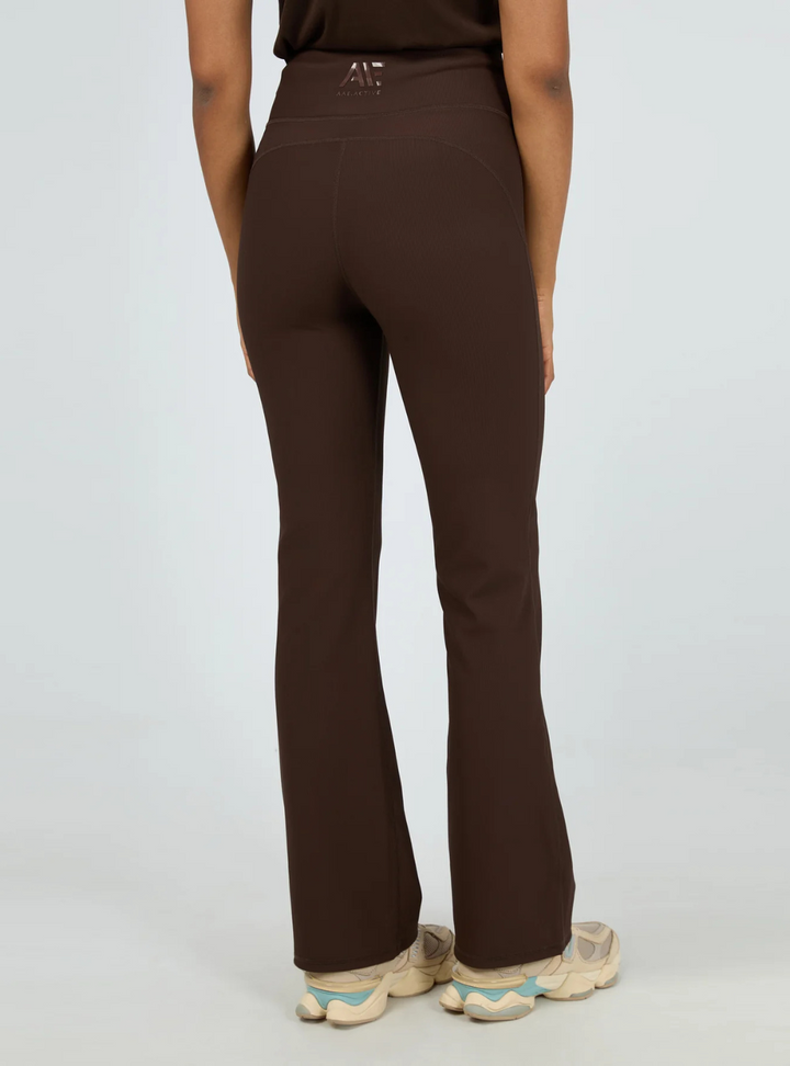 Active Rib Flare Legging - Brown