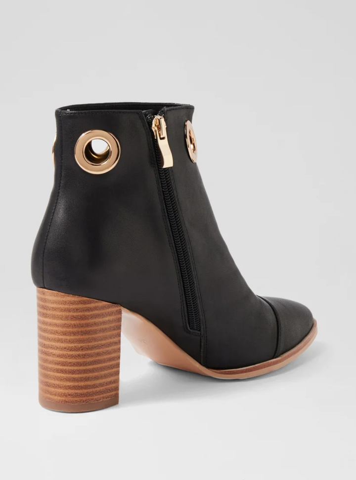 Aviva - Black Leather Boots