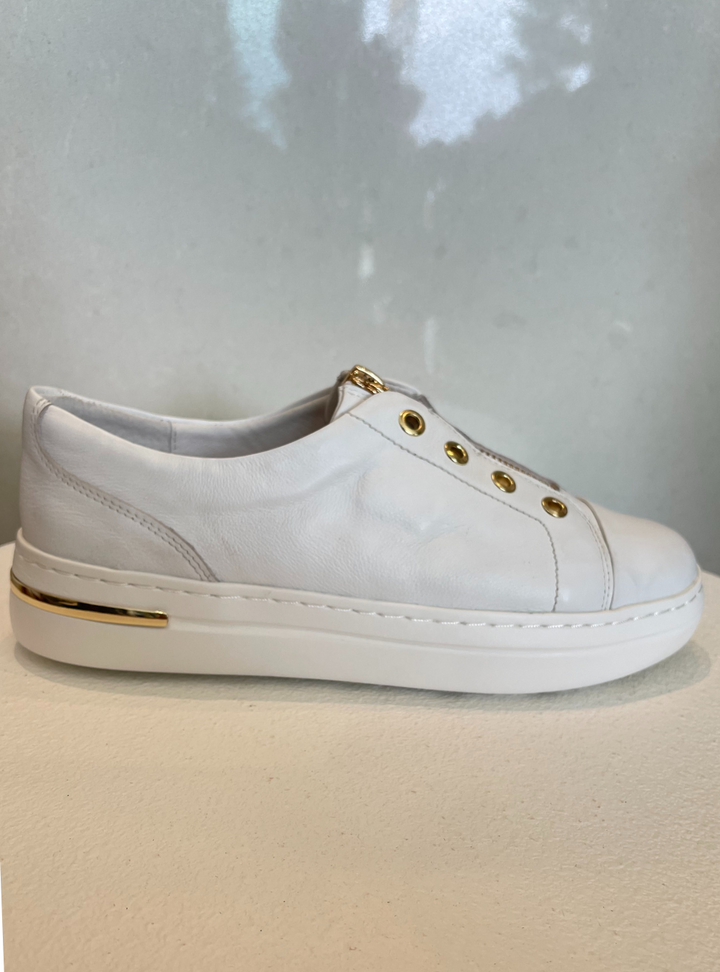 Wavana - White Leather