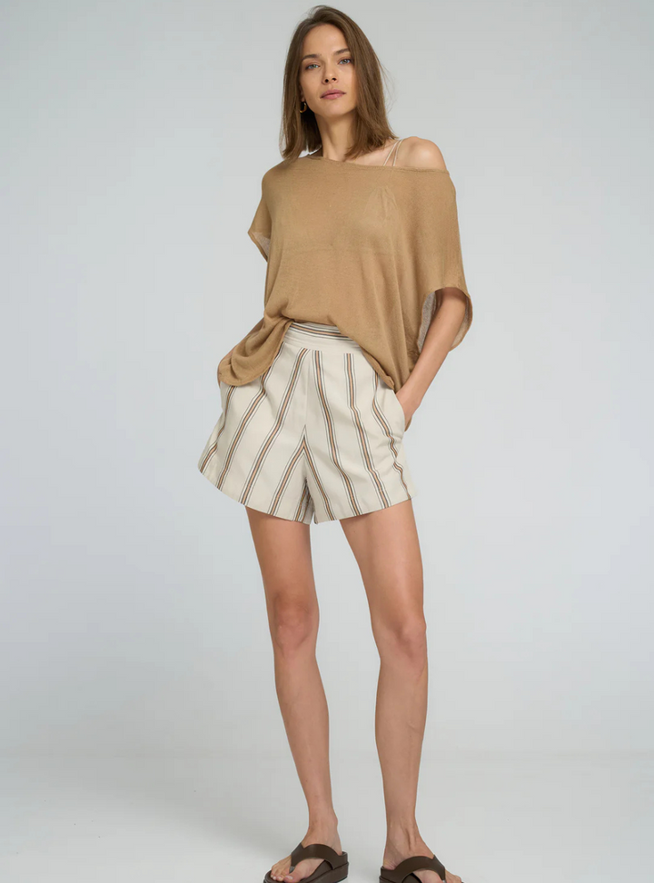 Field Tee - Light Brown