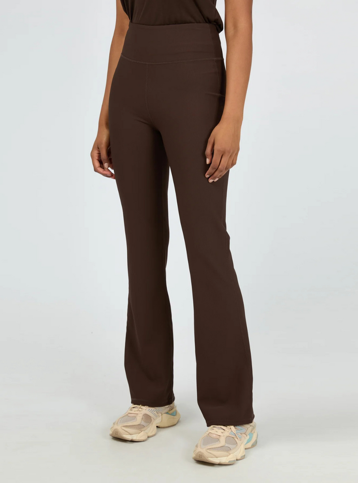Active Rib Flare Legging - Brown