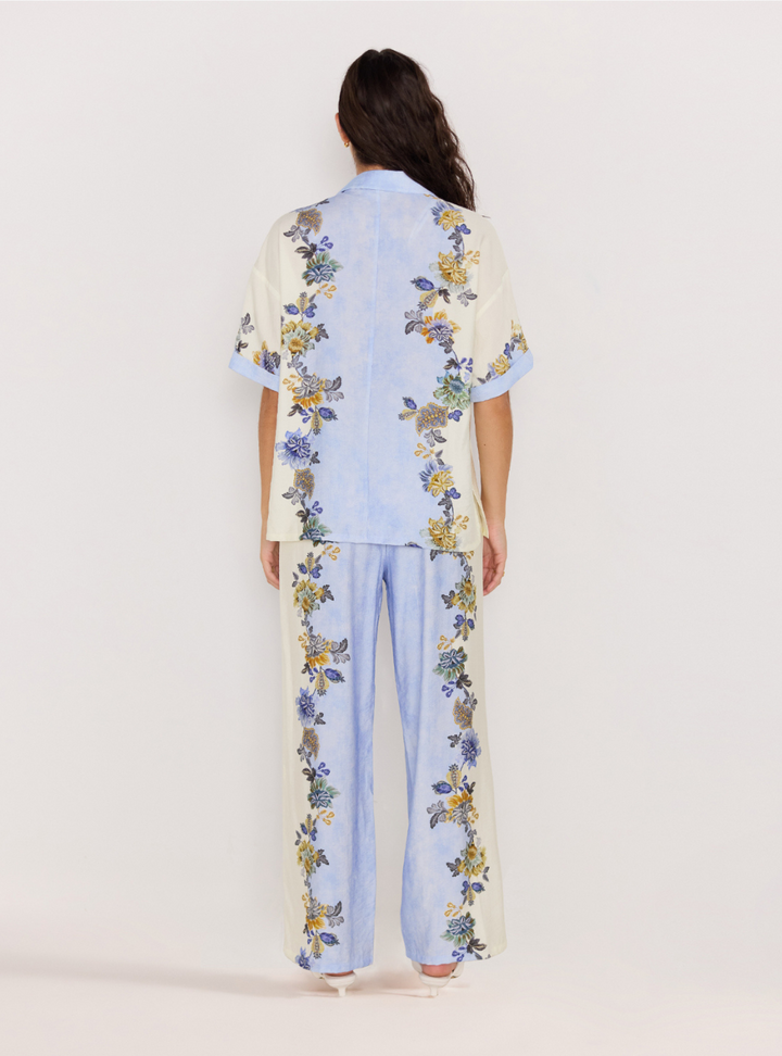 Lucia Resort Shirt - Blue & Cream Floral