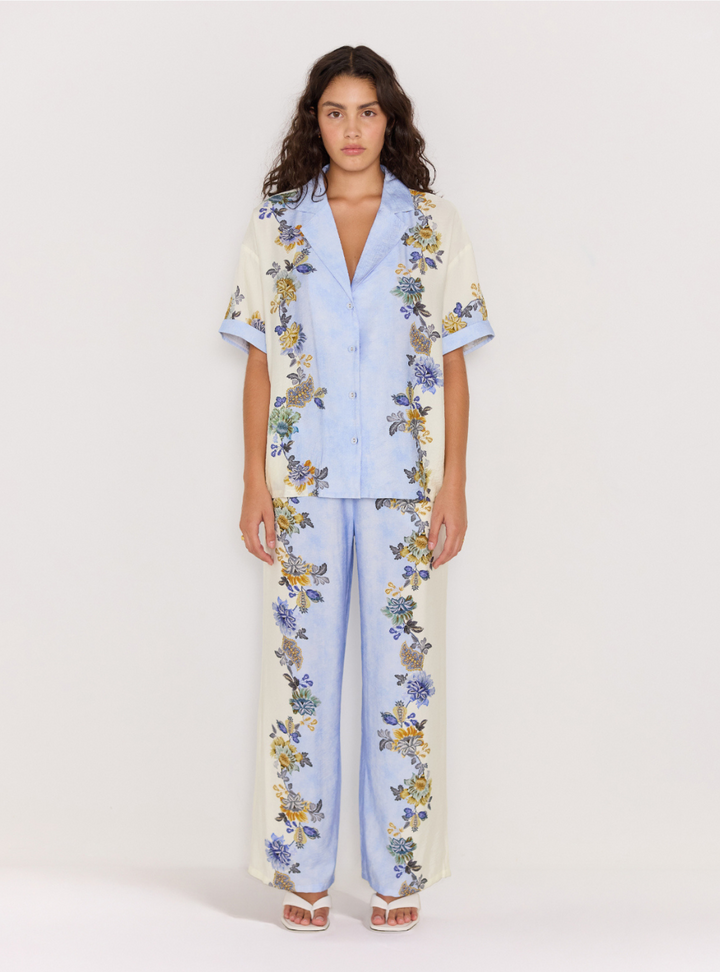 Lucia Resort Shirt - Blue & Cream Floral