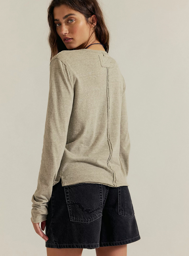 Nova Tee Long Sleeve - Caiman