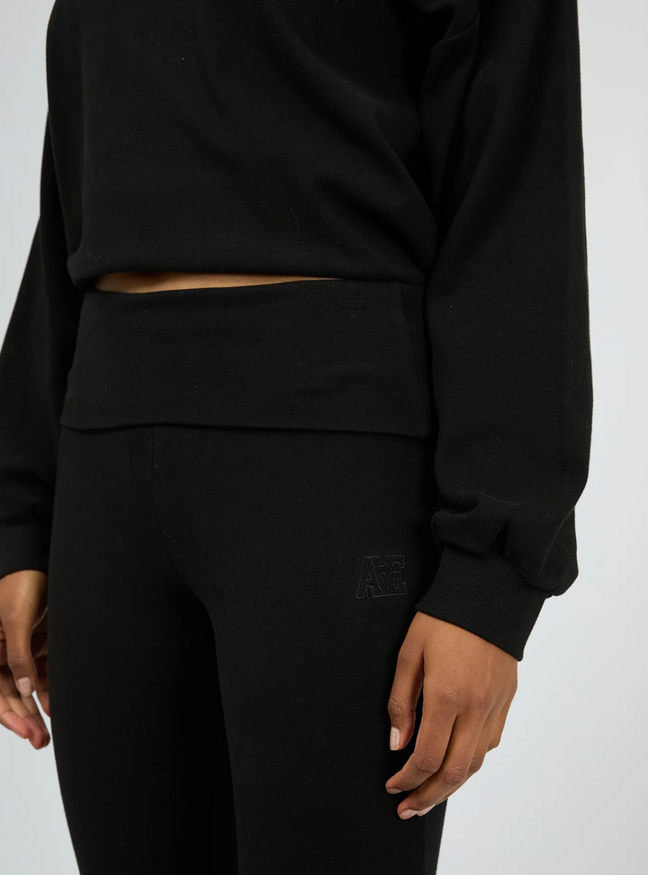 Balance Rollwaist Pant - Black