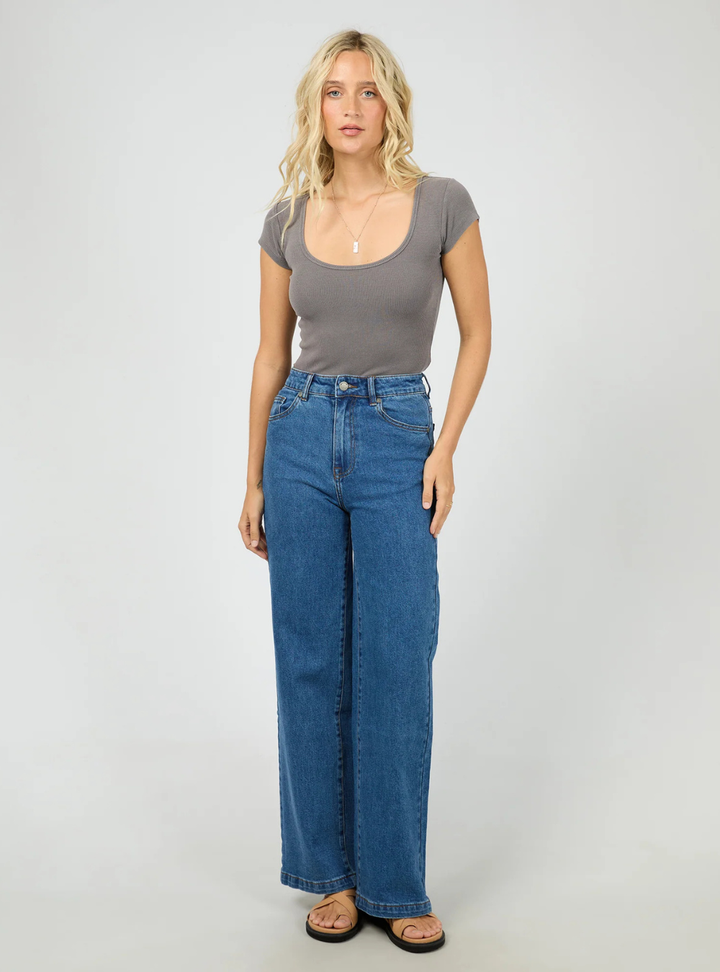 Washed Rib Scoop Neck Tee - Charcoal