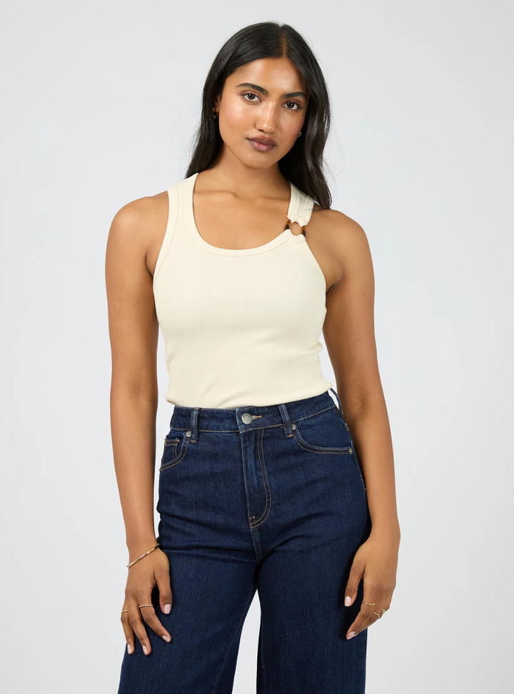 Sierra Tank - Vanilla