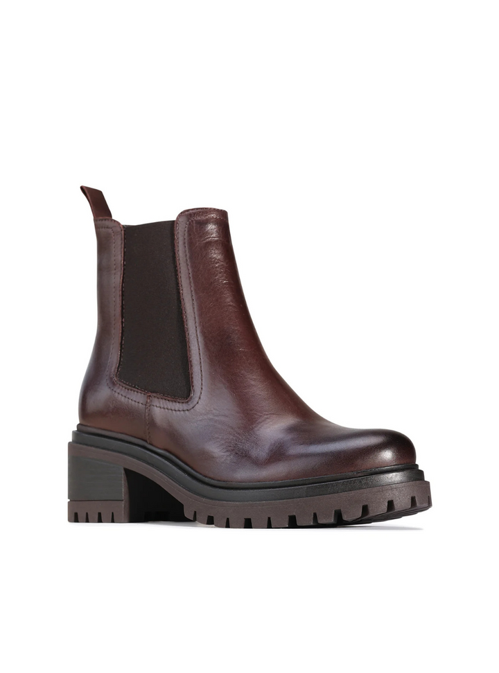 Sunder Boot - Chestnut