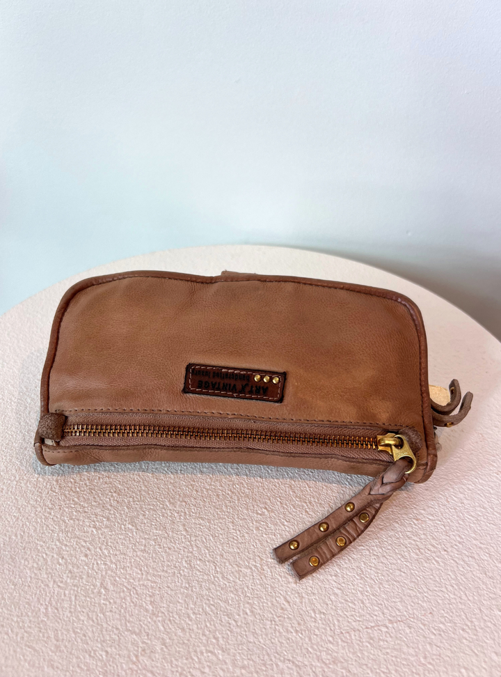 Vessa Wallet - Taupe