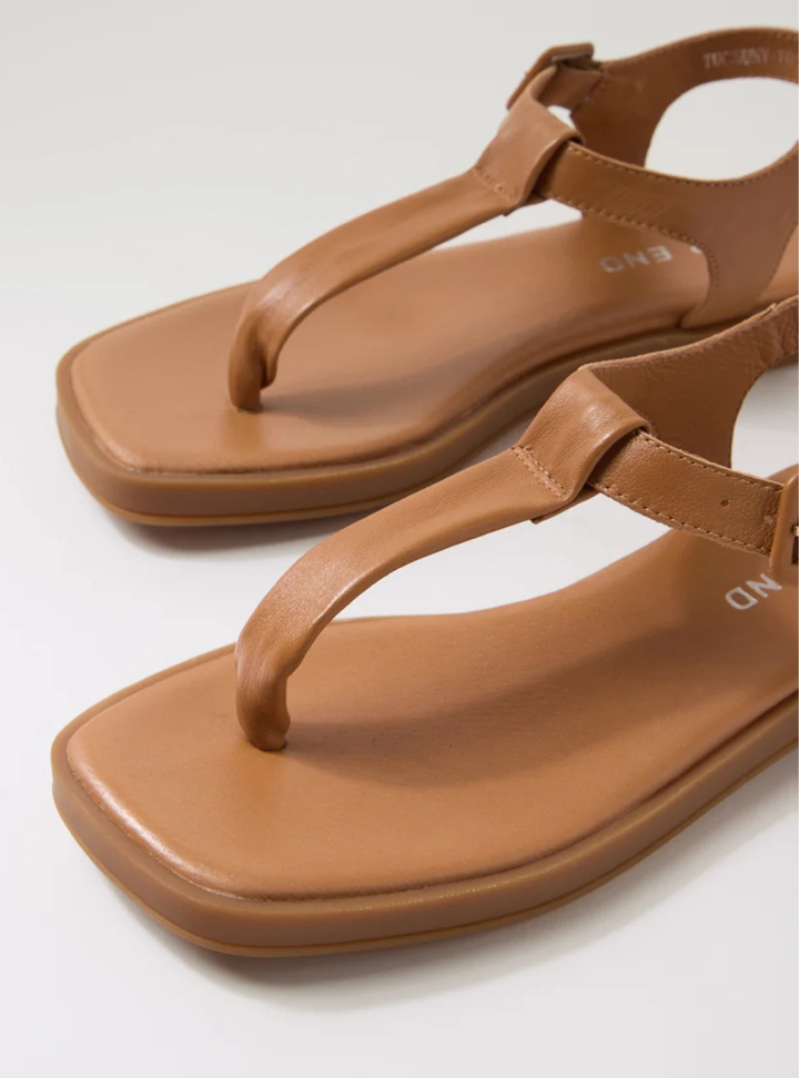Tucsuny Leather Sandal - Dark Tan