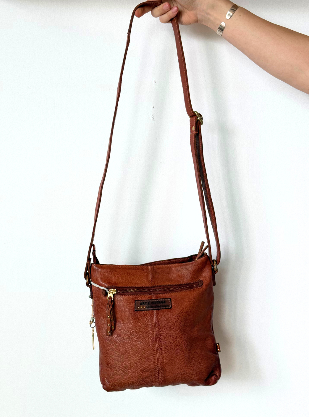 Presley Cross Body Zip Pocket Bag - Tan