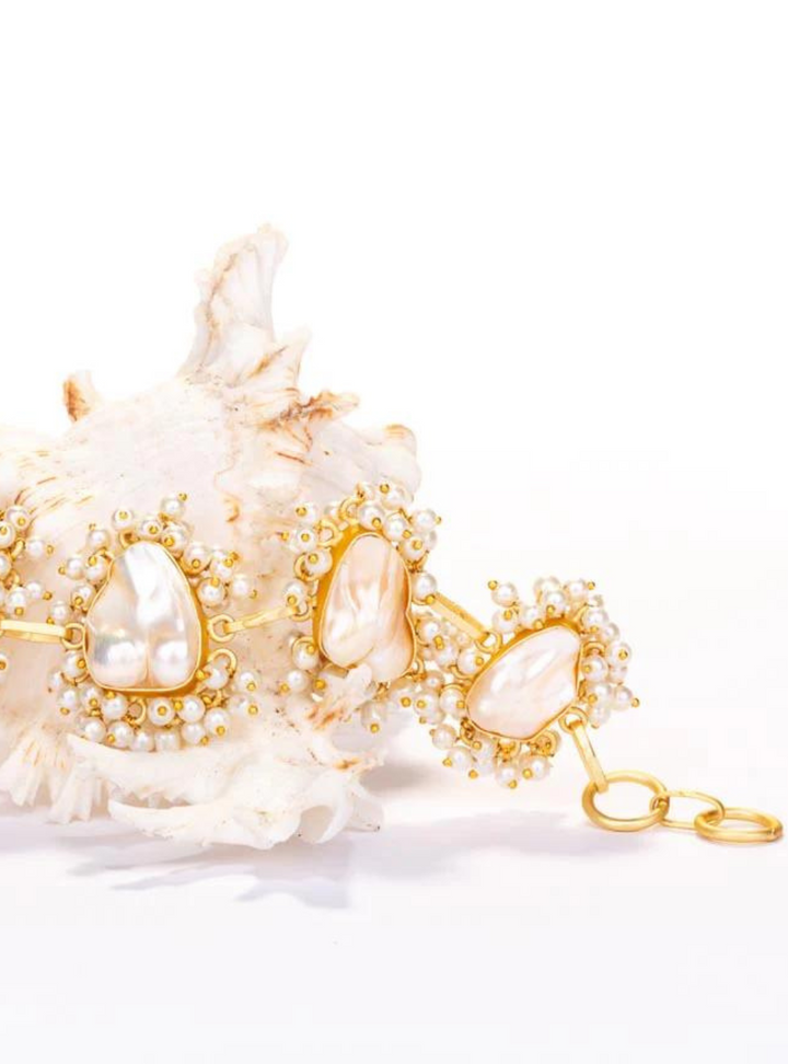 Gold Luxe Pearl Bracelet - Aphrodite's Tears