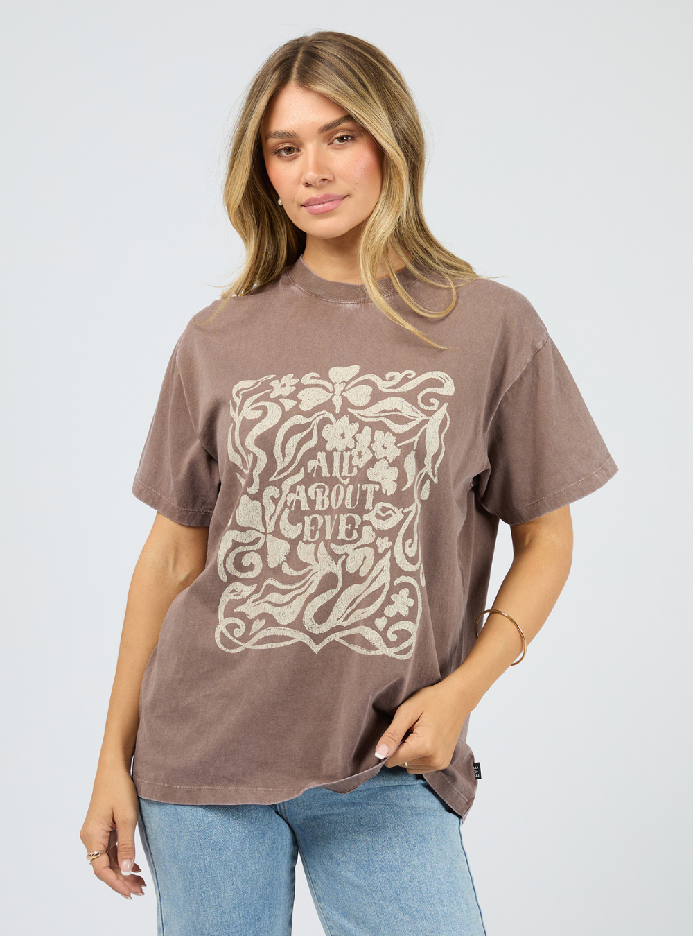 Fields Relaxed Tee - Coffee