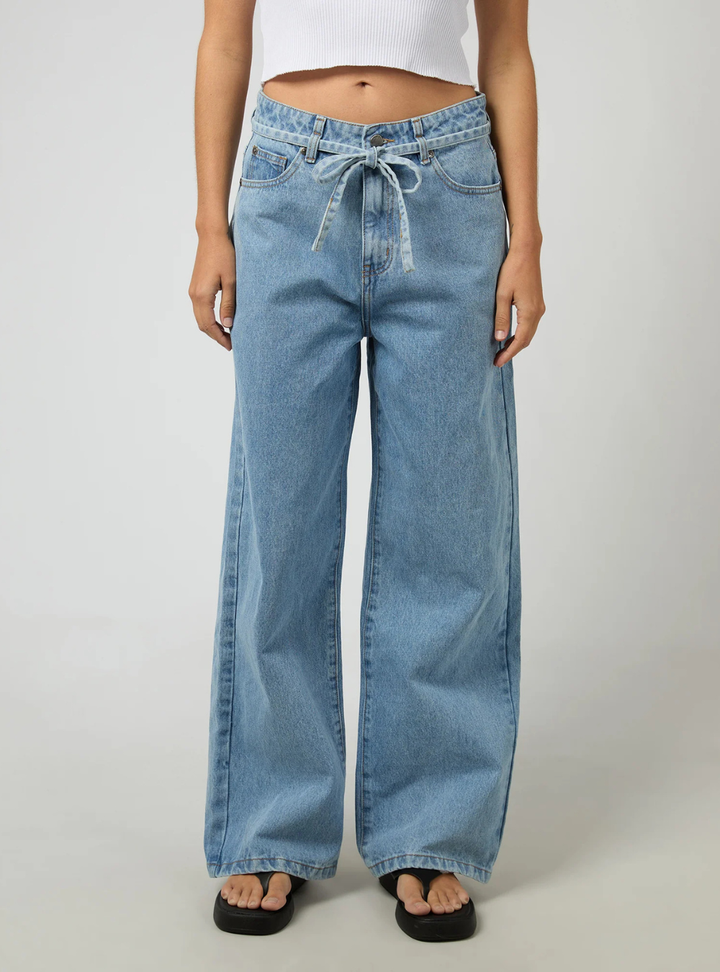 Gia High Rise Baggy - Light Blue
