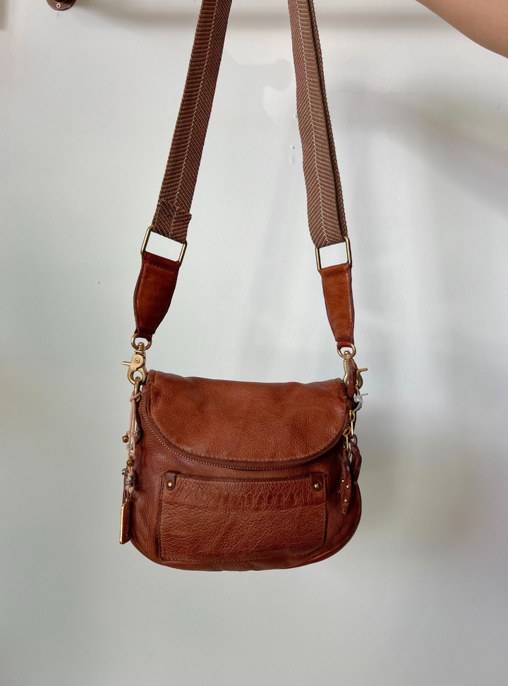 Livia Crossbody - Oak