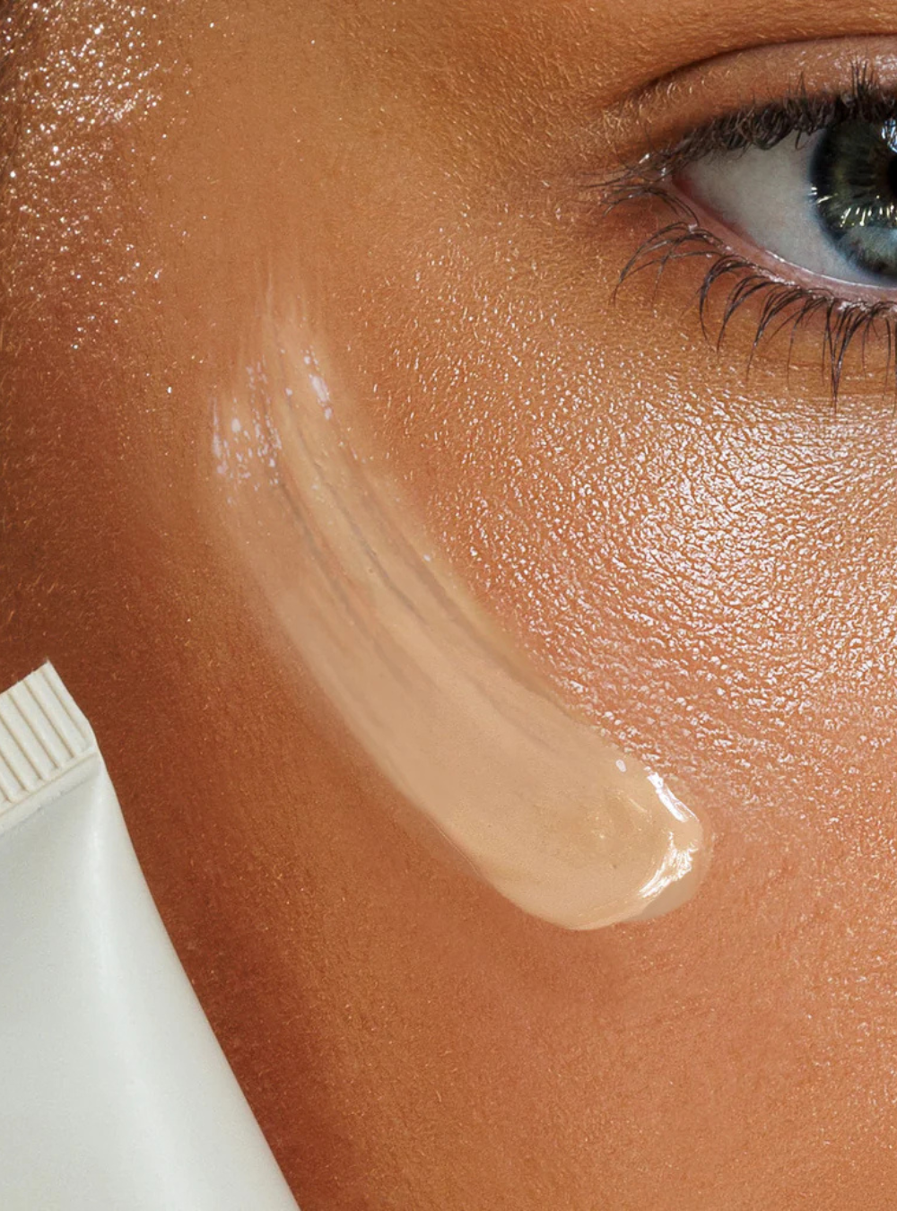 SPF 50 Natural Tinted Moisturiser - Light