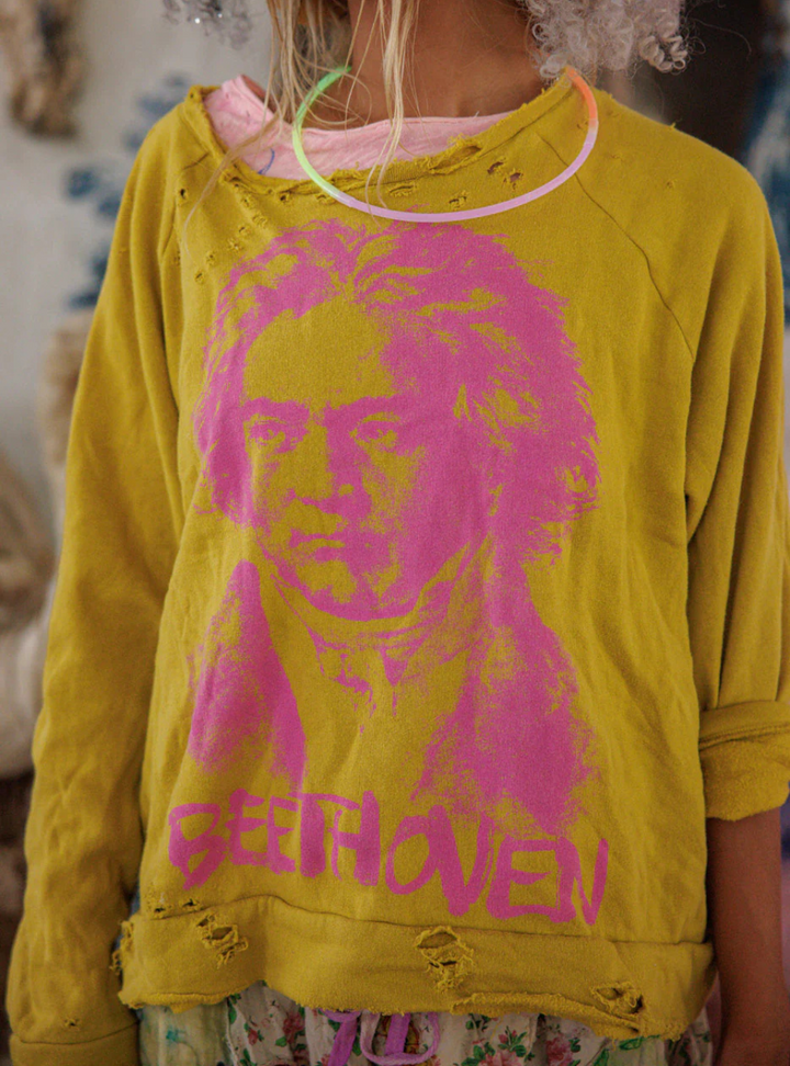 Magnolia Pearl Beethoven Portrait Richi Sweatshirt 2540 - Fun House