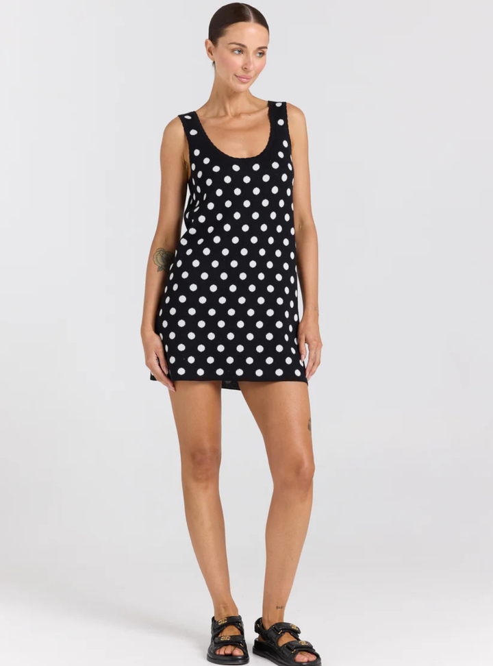 Seaside U Knit Dress - Black