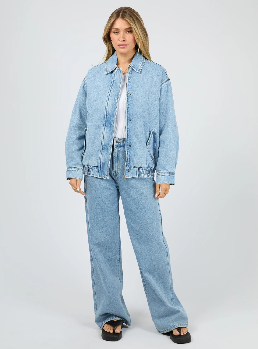 Max Bomber - Light Blue