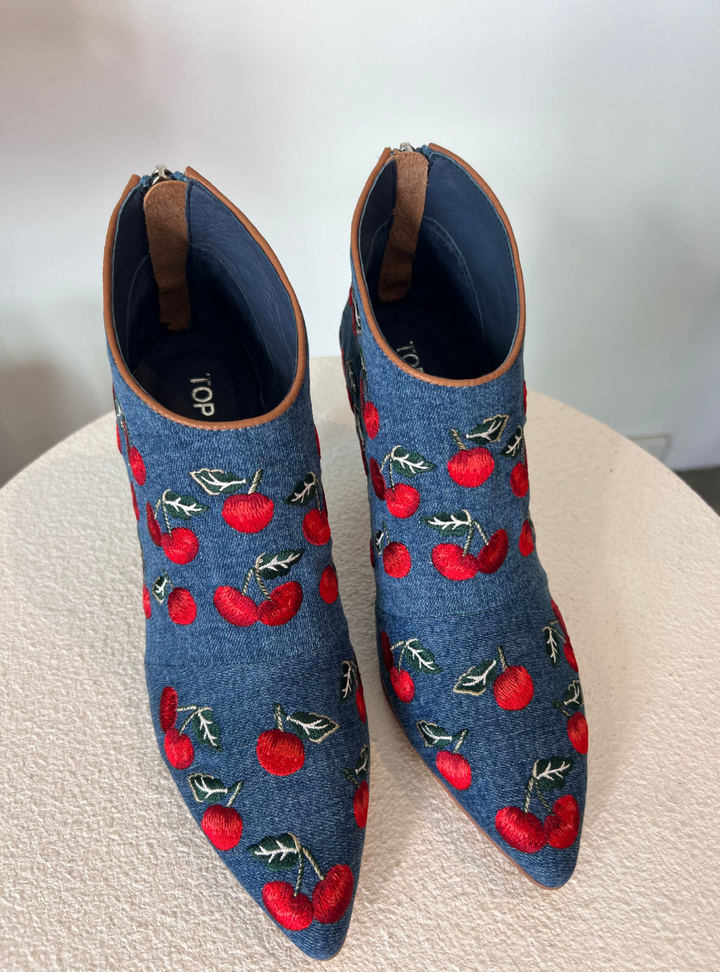 Larasy - Blue Cherry Denim