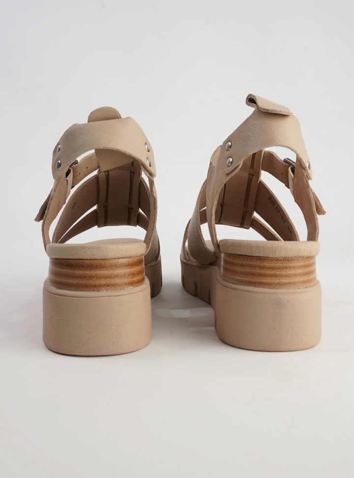 Relie Sandals - Camel