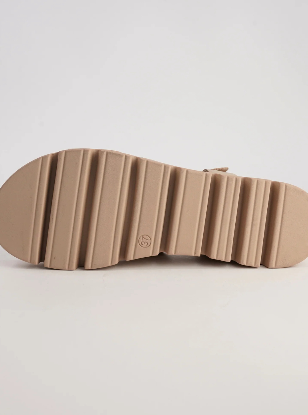 Relie Sandals - Camel