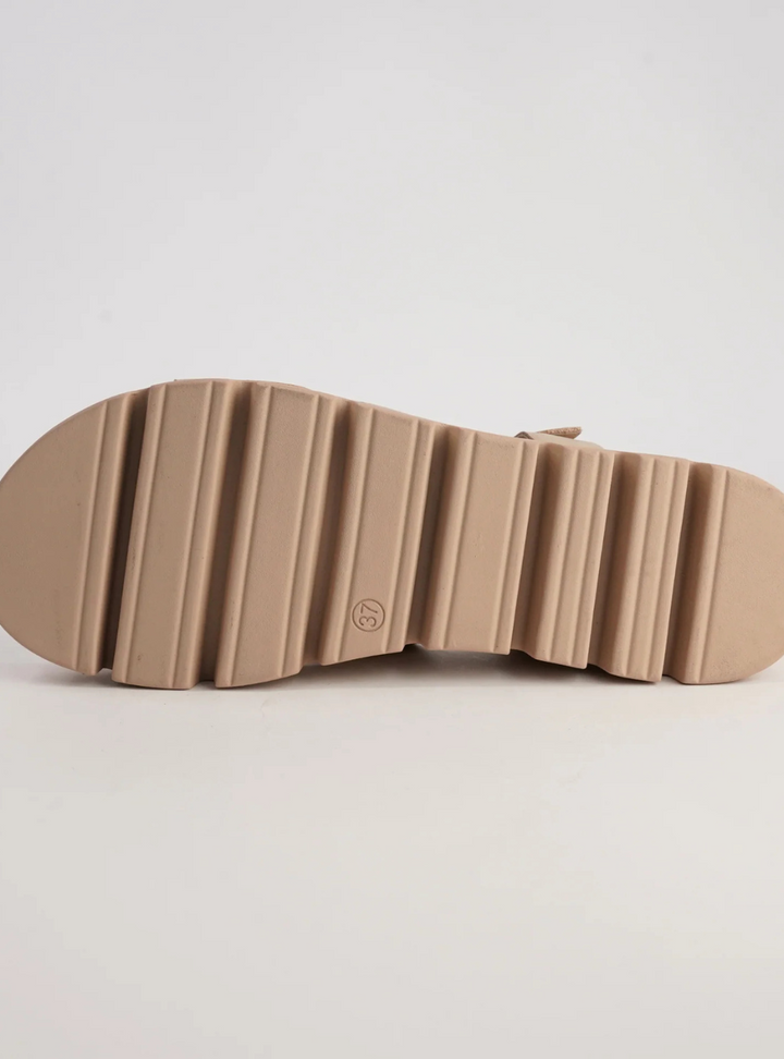 Relie Sandals - Camel