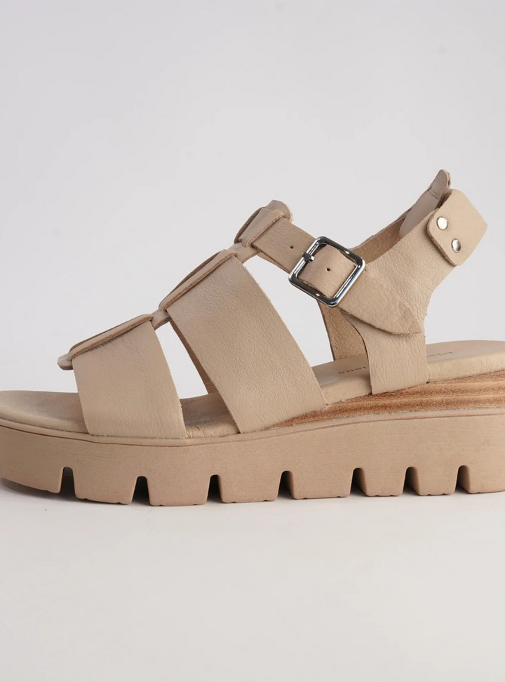 Relie Sandals - Camel