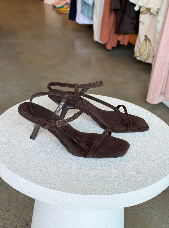 Heressa Leather Sandals - Choc Suede