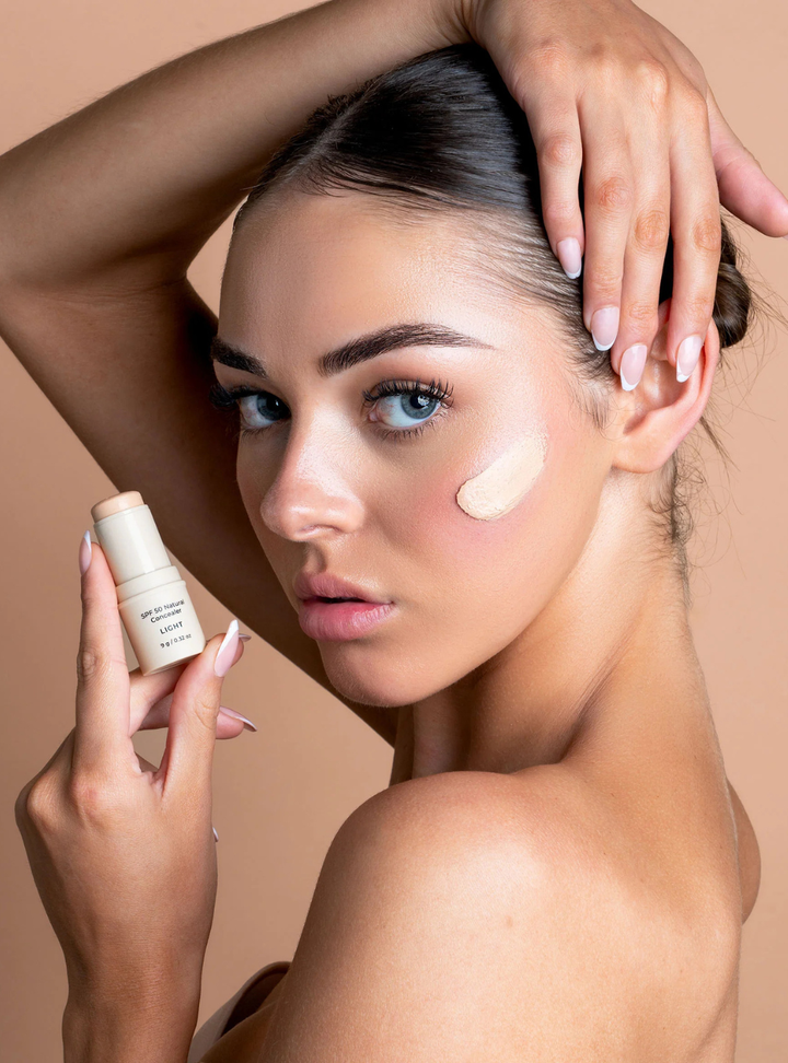SPF 50 Natural Concealer - Light