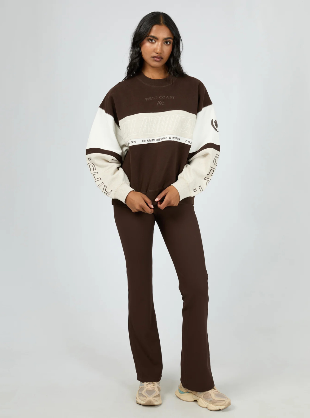 Performance Slouch Panel Crew - Brown