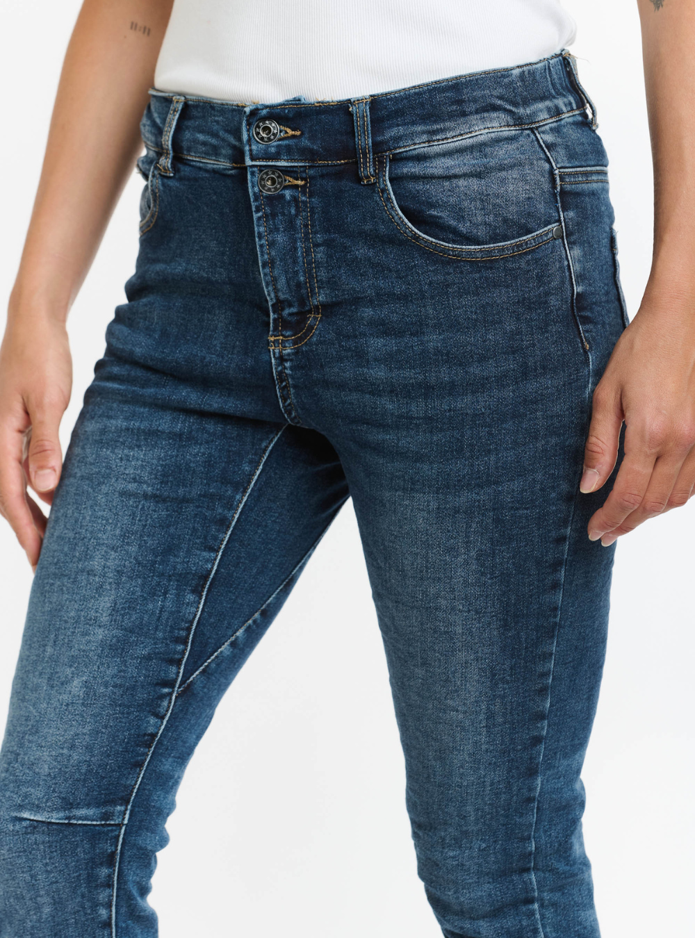 ITALIAN STAR Emma Stretch Jeans - Dark Wash Denim