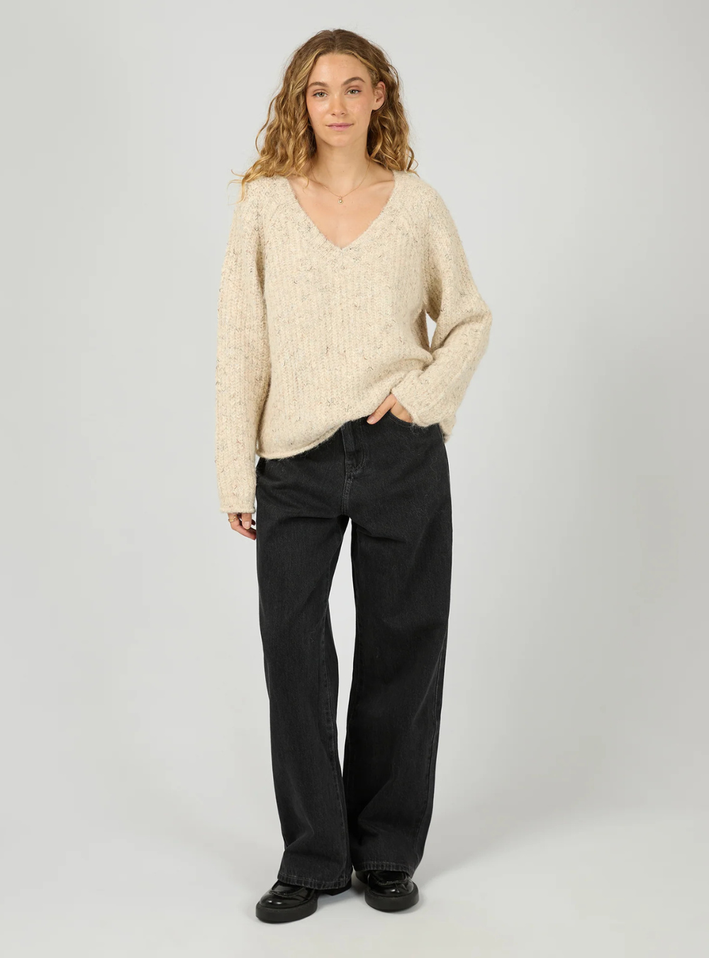 Devon V Neck Jumper - Vanilla