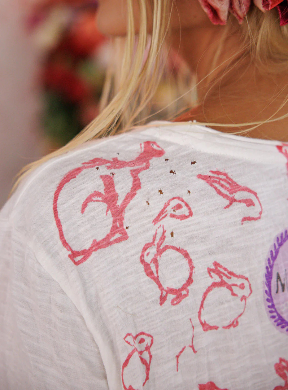 Magnolia Pearl Ducks Love Strawberries Tee 2756 - True