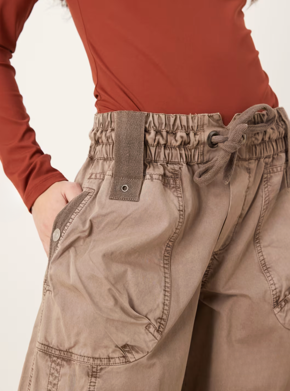 Onset Parachute Pant - Dusted Cocao