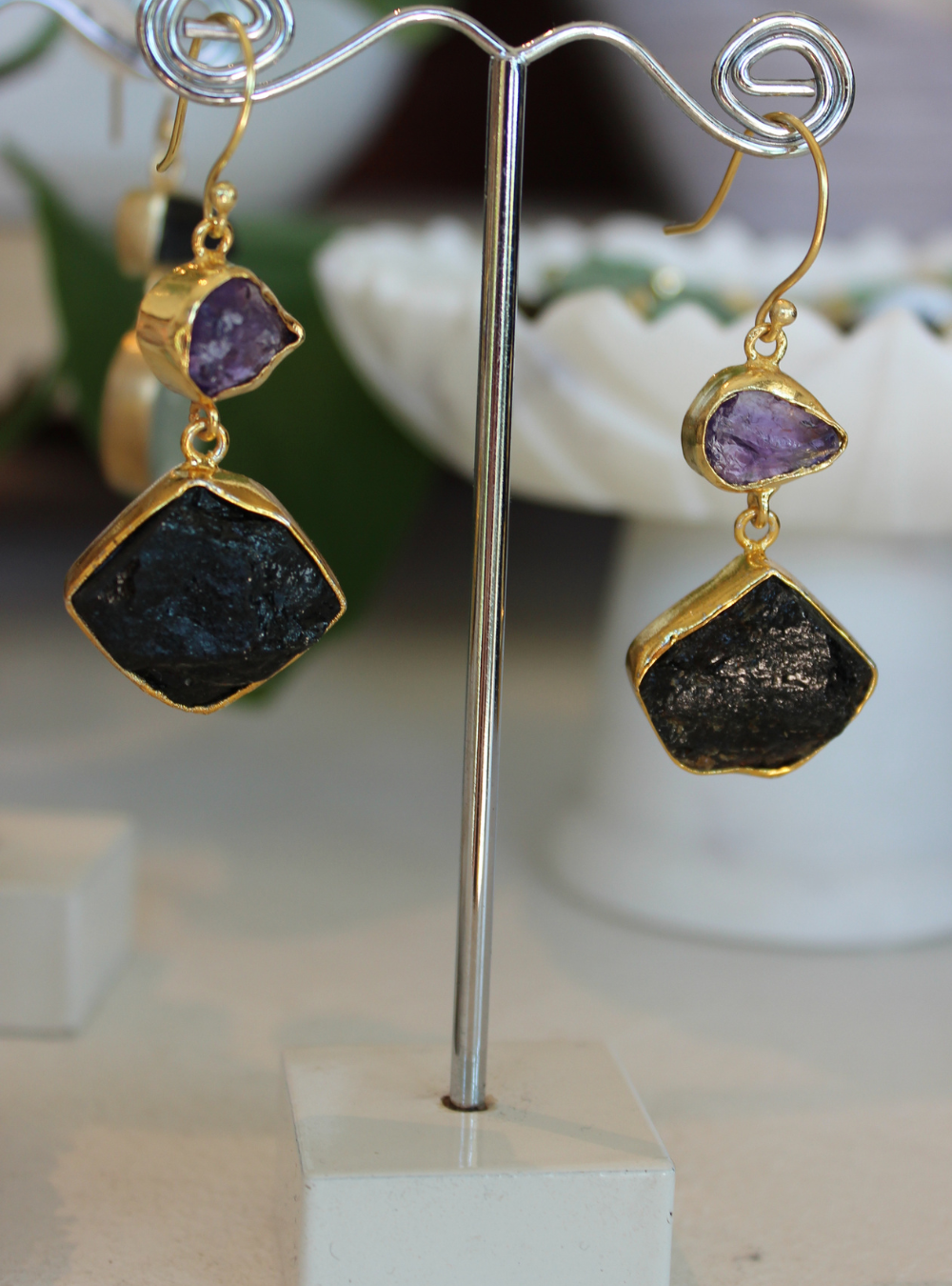 Amethyst/Obsidian Earrings Gold Plated
