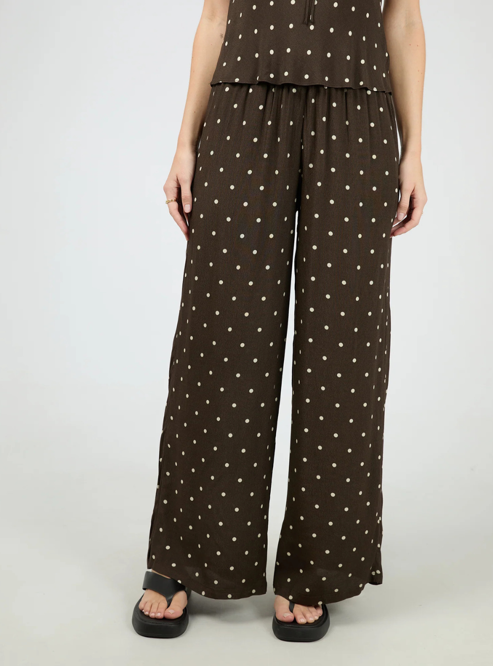 Emelia Pant - Brown
