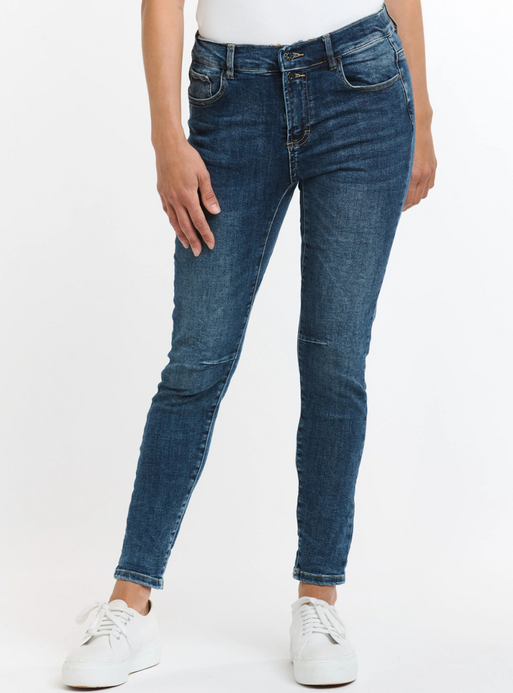 ITALIAN STAR Emma Stretch Jeans - Dark Wash Denim