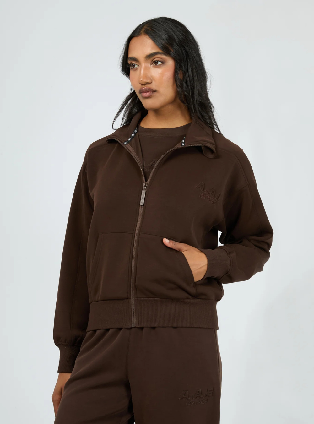 Luxe Active Zip Through - Brown