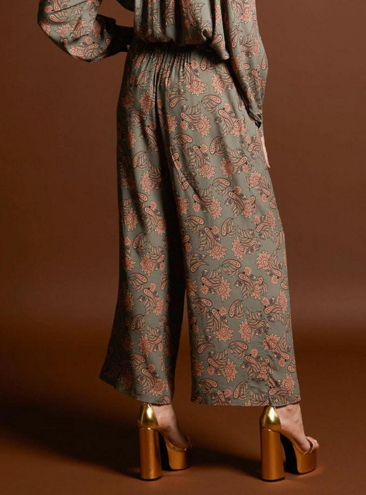 Everywhere Wide Leg Pant - Vintage Paisley