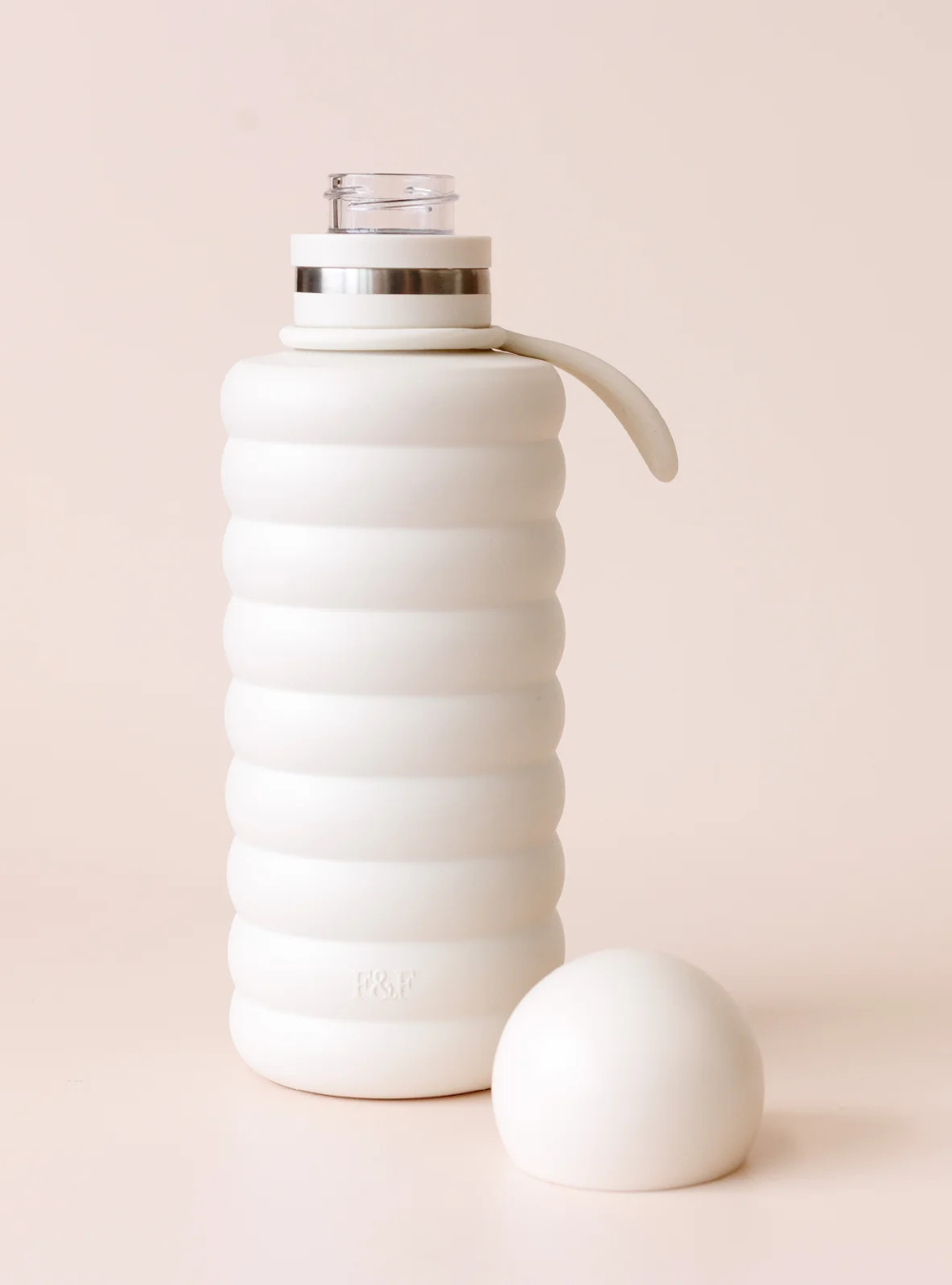 The Bubble Reusable Water Bottle 700ml - Vanilla