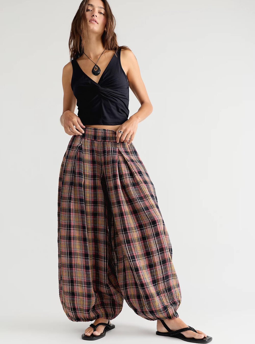 Moonflower Plaid Pull-On Balloon Pants - Black Combo