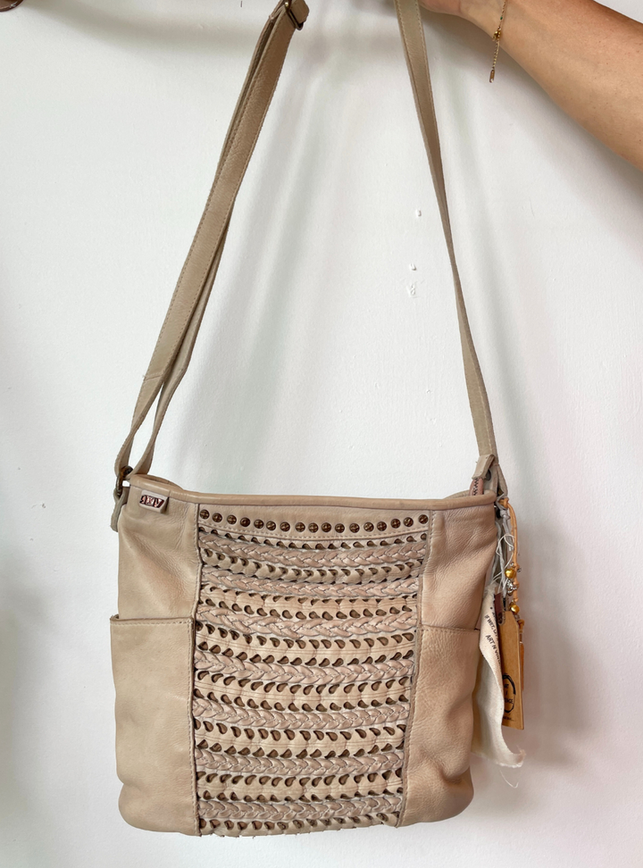 Wave Hobo - Taupe