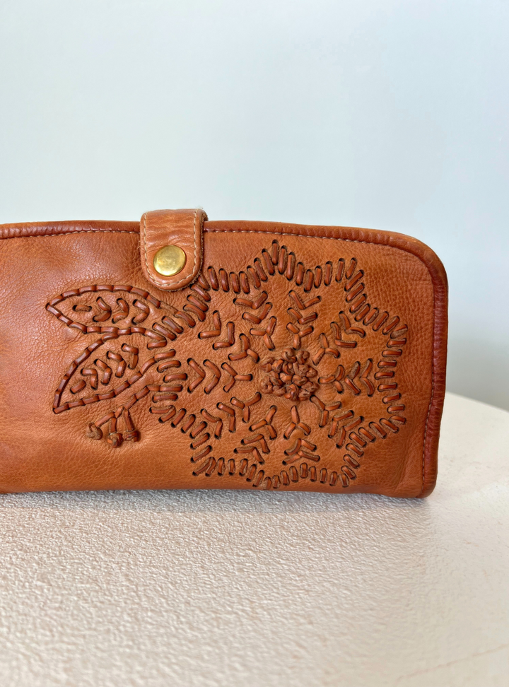 Deandra Wallet - Honey