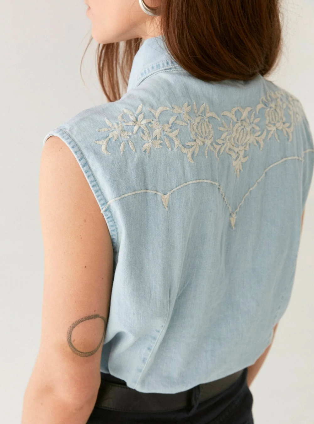 Dallas Blouse - Mustang Blue
