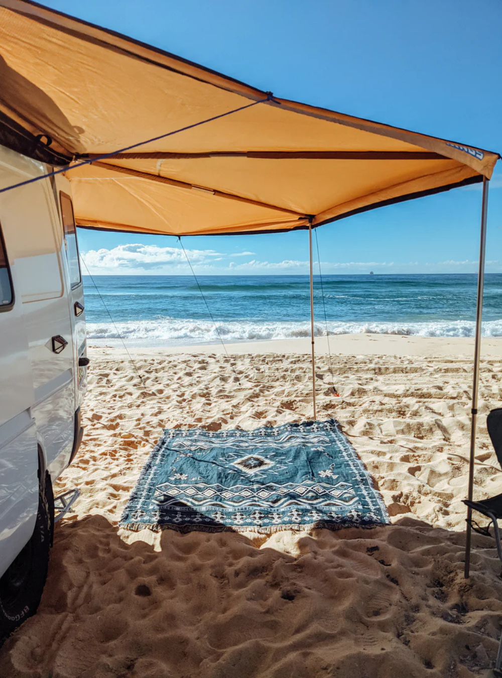 'Let It Be' Woven Picnic Rug/Throw