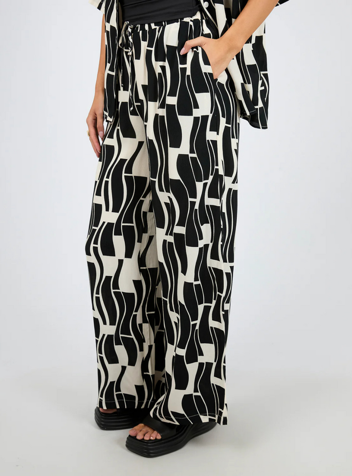 Estelle Pant - Print