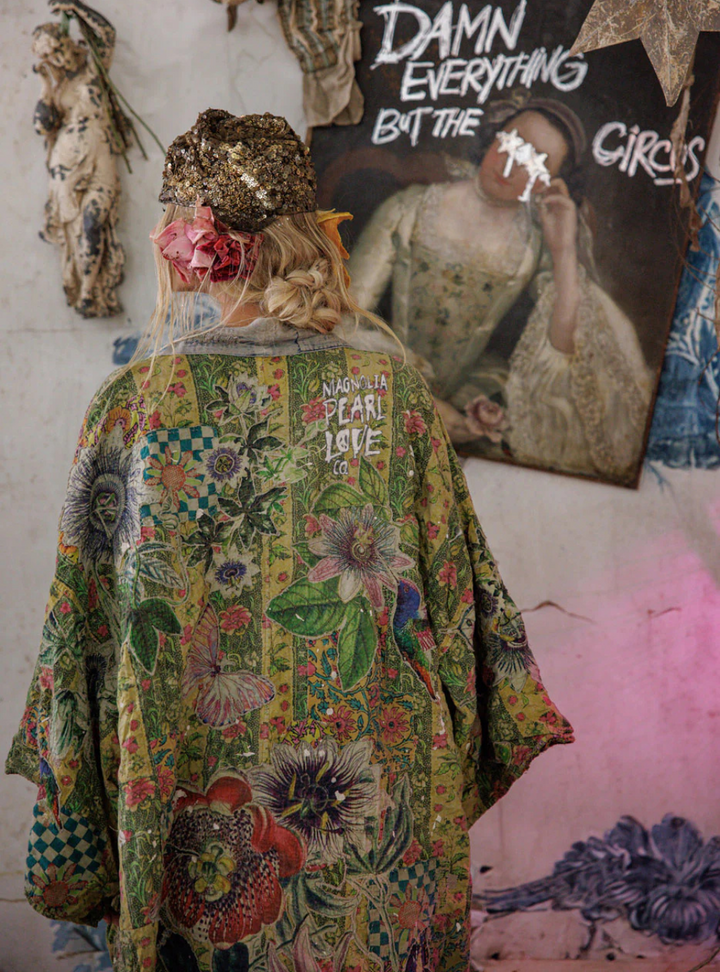 Magnolia Pearl Kontessa Kimono 1323 - Passionate