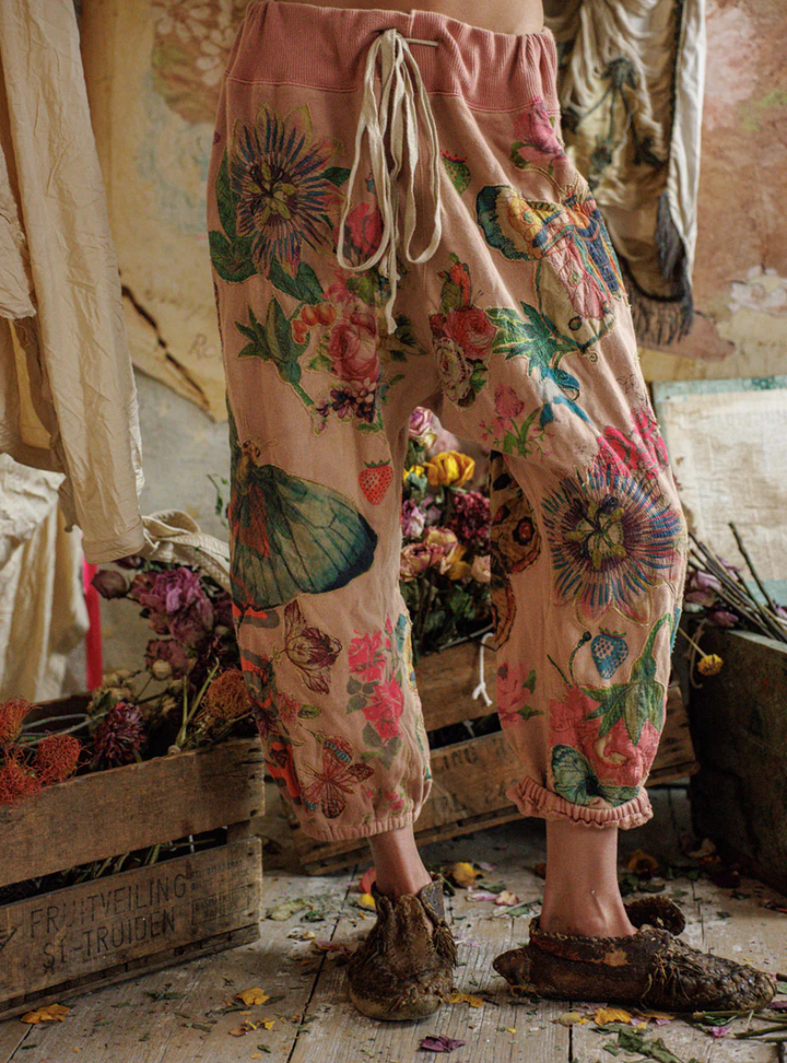 Magnolia Pearl Appliqué La Jolla Joggers 913 - Sunfaded Acai | PRE-ORDER