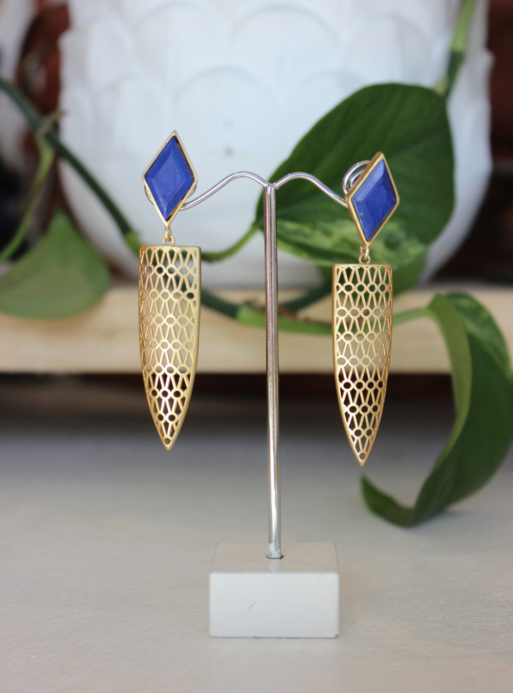 Lapis Lazuli Drop Earrings gold-plated